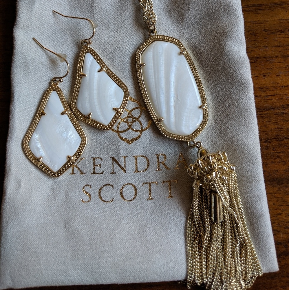Kendra Scott Rayne Necklace and Alex Earrings